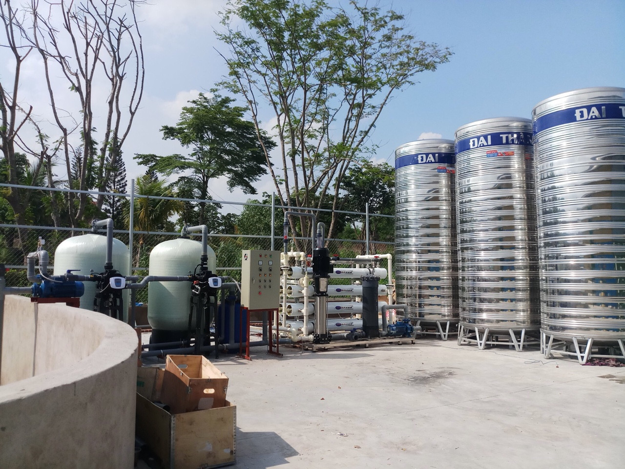 HỆ THỐNG MÁY LỌC NƯỚC RO CÔNG SUẤT 8000 LÍT/ GIỜ
